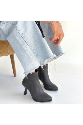 Kadın Topuklu Bot Siyah Cilt Şık Kısa Bot Günlük & Özel Gün