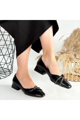 Estay Siyah Rugan Topuklu Ayakkabı