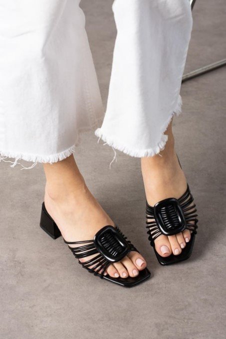 Kadın Topuklu Terlik Siyah Rugan Şık Ev & Dış Mekan Günlük