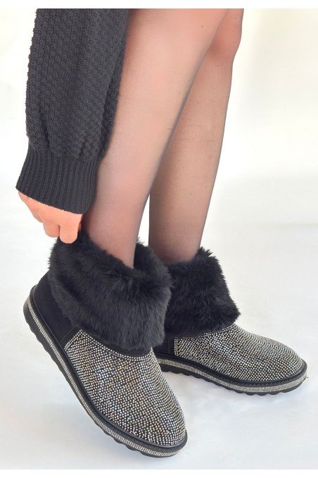 Linka Siyah Süet Gümüş Boncuk İşlemeli Bot