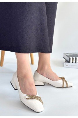 Estay Ten Rugan Topuklu Ayakkabı