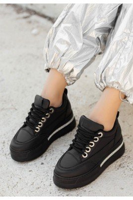 Lulu Siyah Cilt Bağcıklı Spor Ayakkabı