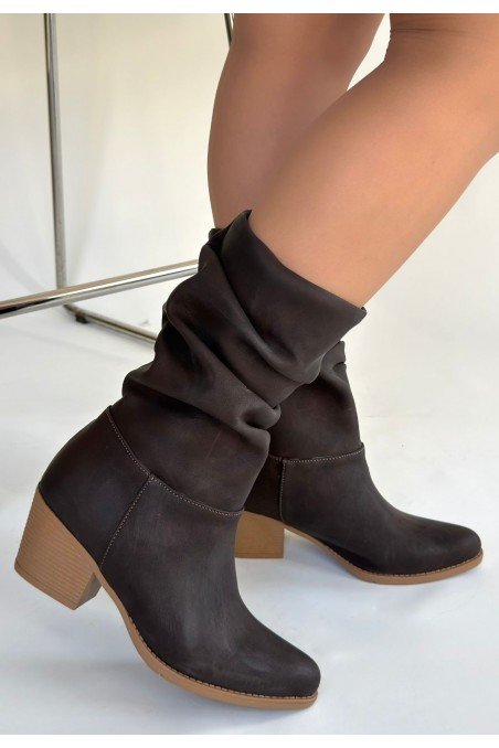 Yior Acı Kahve Nubuk Topuklu Bot