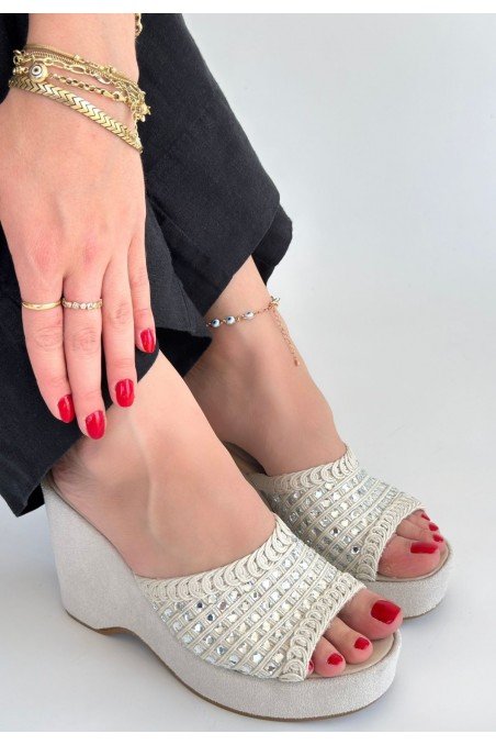 Moka Bej Triko Dolgu Topuk Terlik