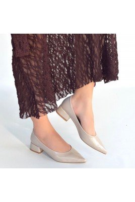 Ferla Siyah Cilt Topuklu Ayakkabı