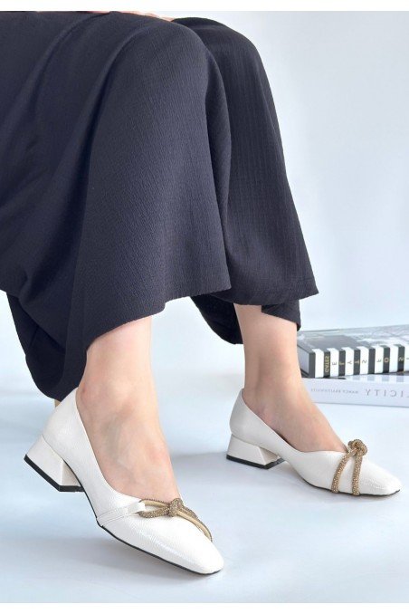 Estay Ten Rugan Topuklu Ayakkabı