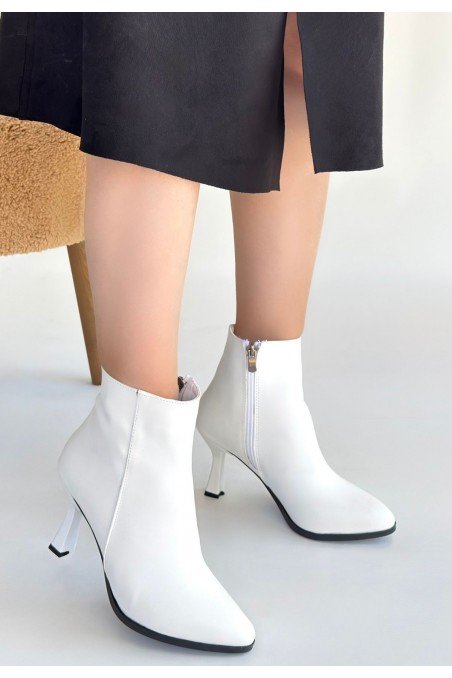 Mişha Siyah Cilt Topuklu Bot