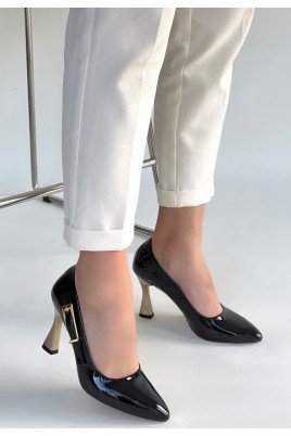 Motya Siyah Rugan Topuklu Ayakkabı