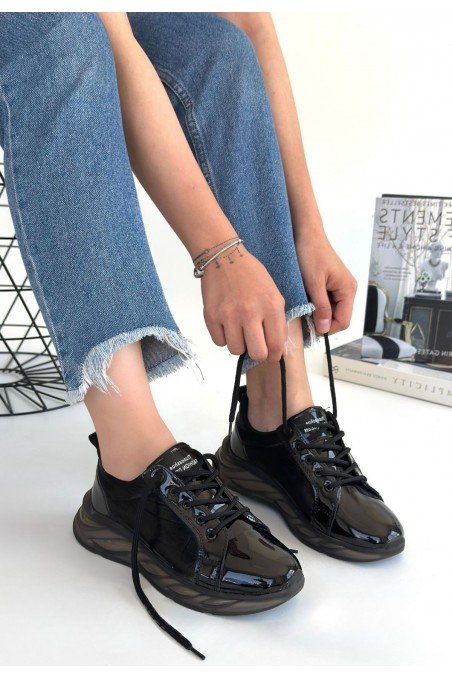 Kadın Sneaker Siyah Rugan Bağcıklı Günlük Spor Ayakkabı