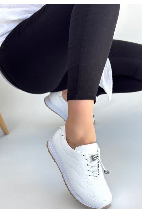 Kadın Sneaker Beyaz Cilt Bağcıklı Günlük Spor Ayakkabı