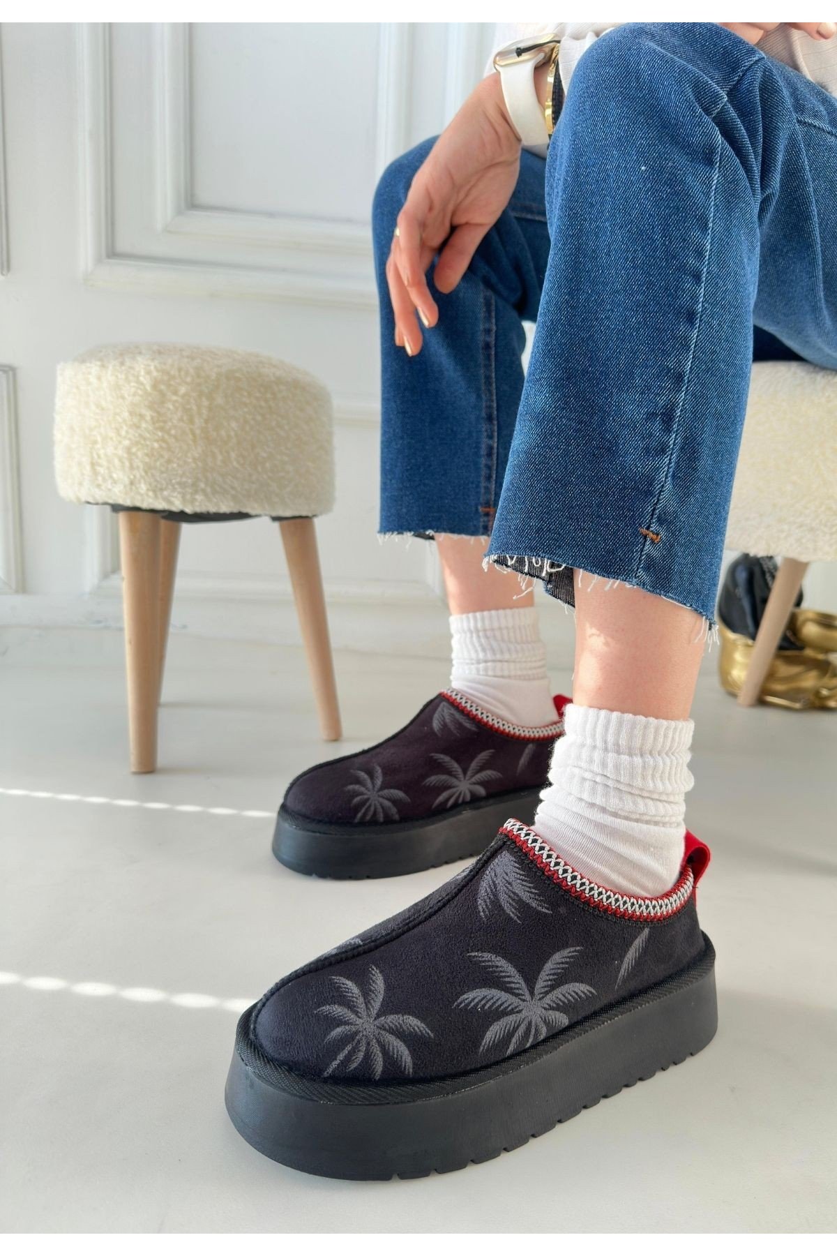 Kadın Bot Siyah Süet Kısa Bot Rahat Taban Günlük Kullanım Kadın Bot Siyah Süet Kısa Bot Rahat Taban Günlük Kullanım