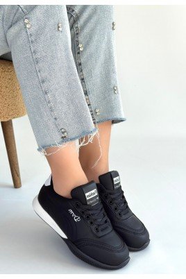 Kadın Sneaker Siyah Cilt Bağcıklı Günlük Spor Ayakkabı