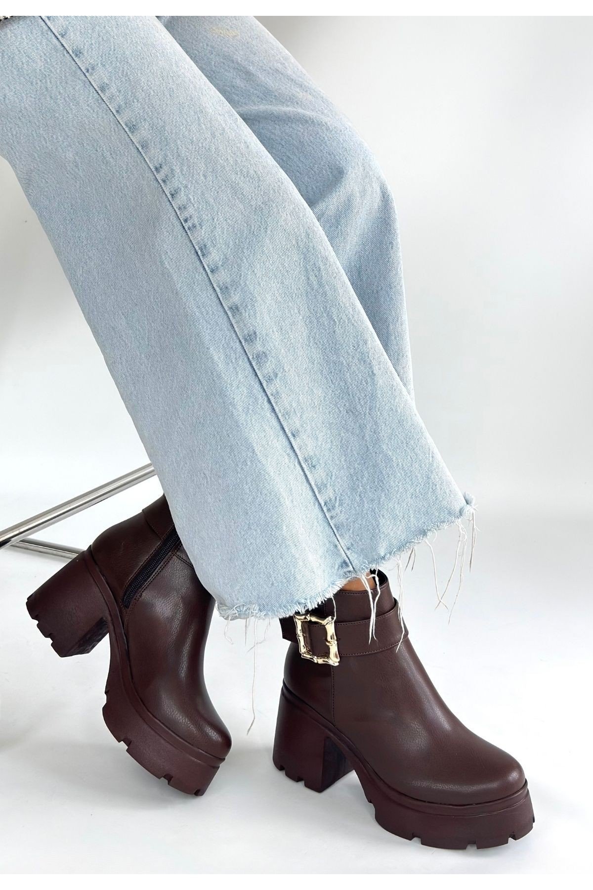 Kadın Topuklu Bot Kahverengi Cilt Şık Kısa Bot Günlük & Özel Gün