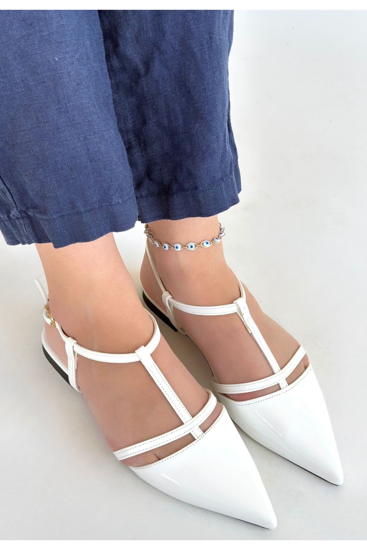 Kadın Babet Ayakkabı Beyaz Rugan Rahat Düz Taban Günlük