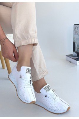 Kadın Sneaker Beyaz Cilt Bağcıklı Günlük Spor Ayakkabı