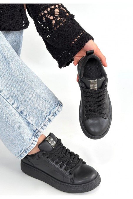 Yier Siyah Cilt Bağcıklı Spor Ayakkabı