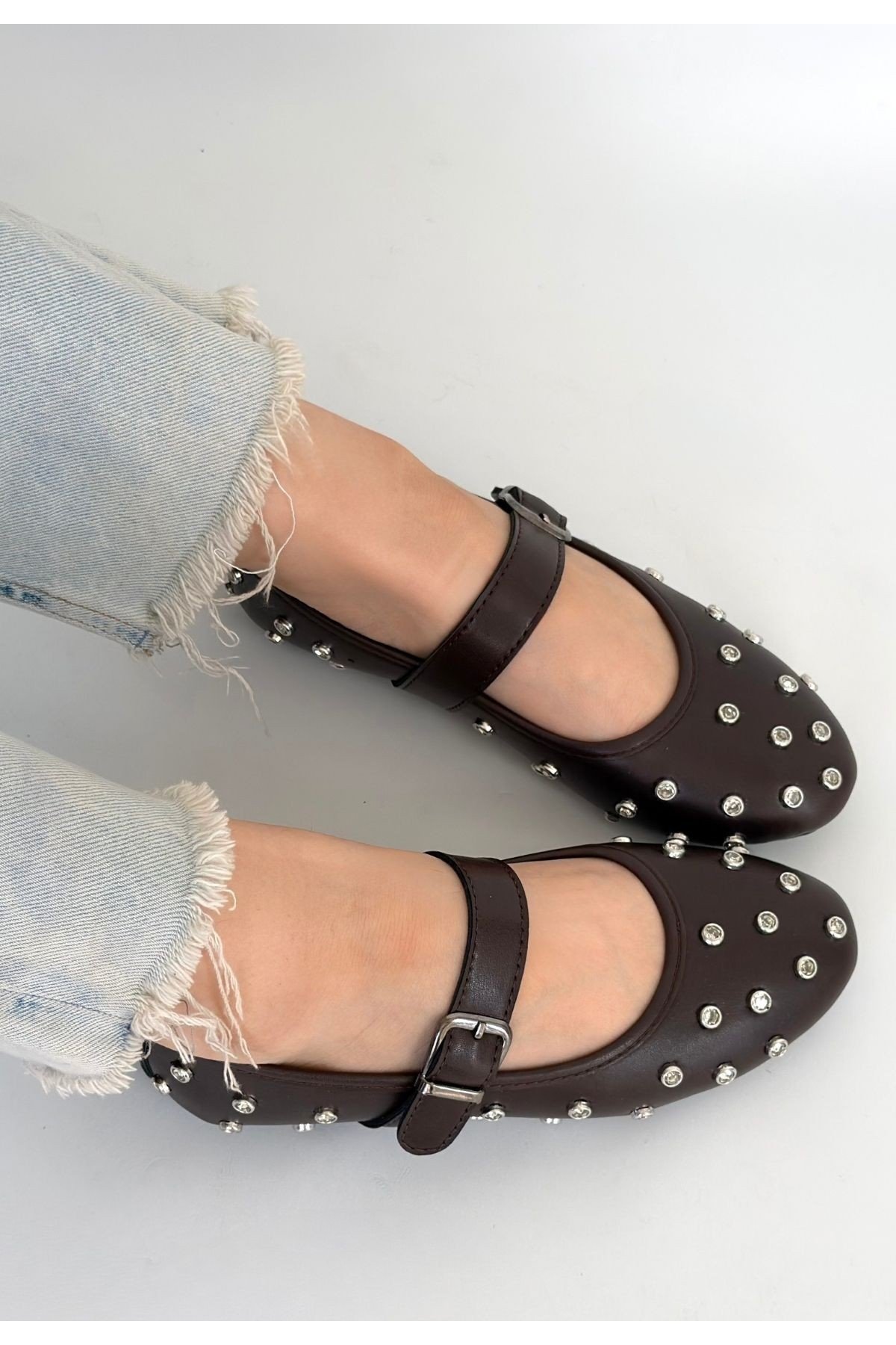 Kadın Babet Ayakkabı Kahverengi Cilt Kemerli Rahat Düz Taban Günlük