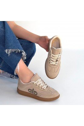 Kadın Sneaker Bej Süet Bağcıklı Günlük Spor Ayakkabı