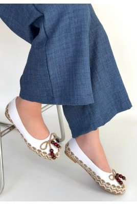 Kadın Babet Ayakkabı Beyaz Cilt Rahat Düz Taban Günlük