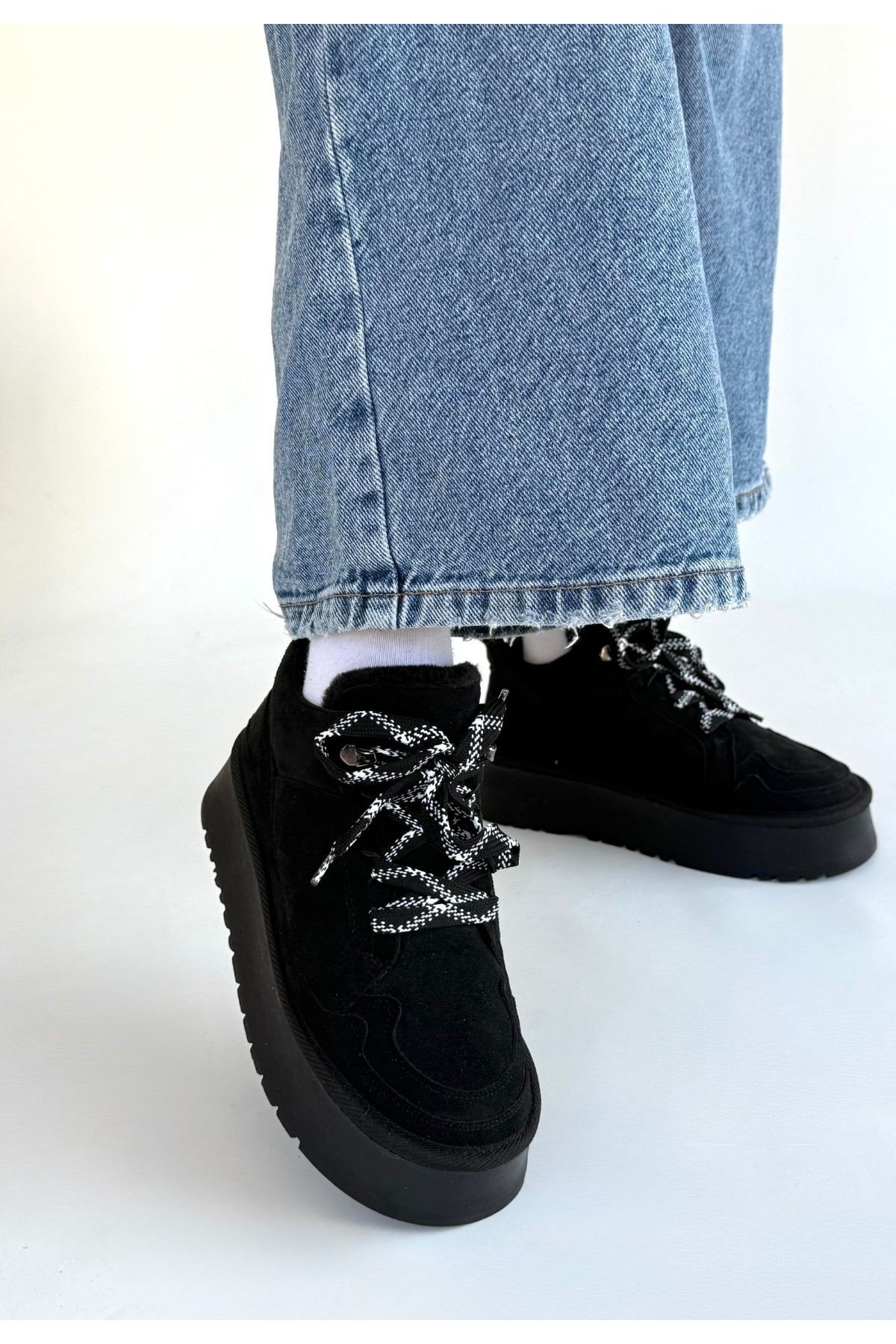 Muden Siyah Süet Bağcıklı Bot