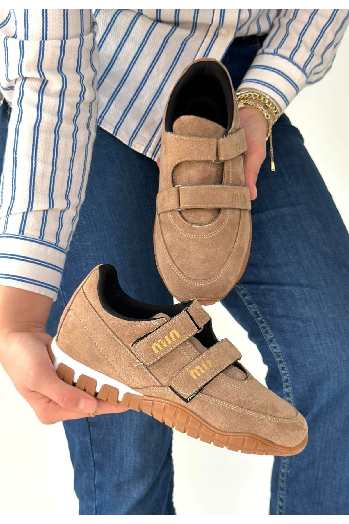 Kadın Sneaker Bej Süet Bağcıklı Günlük Spor Ayakkabı