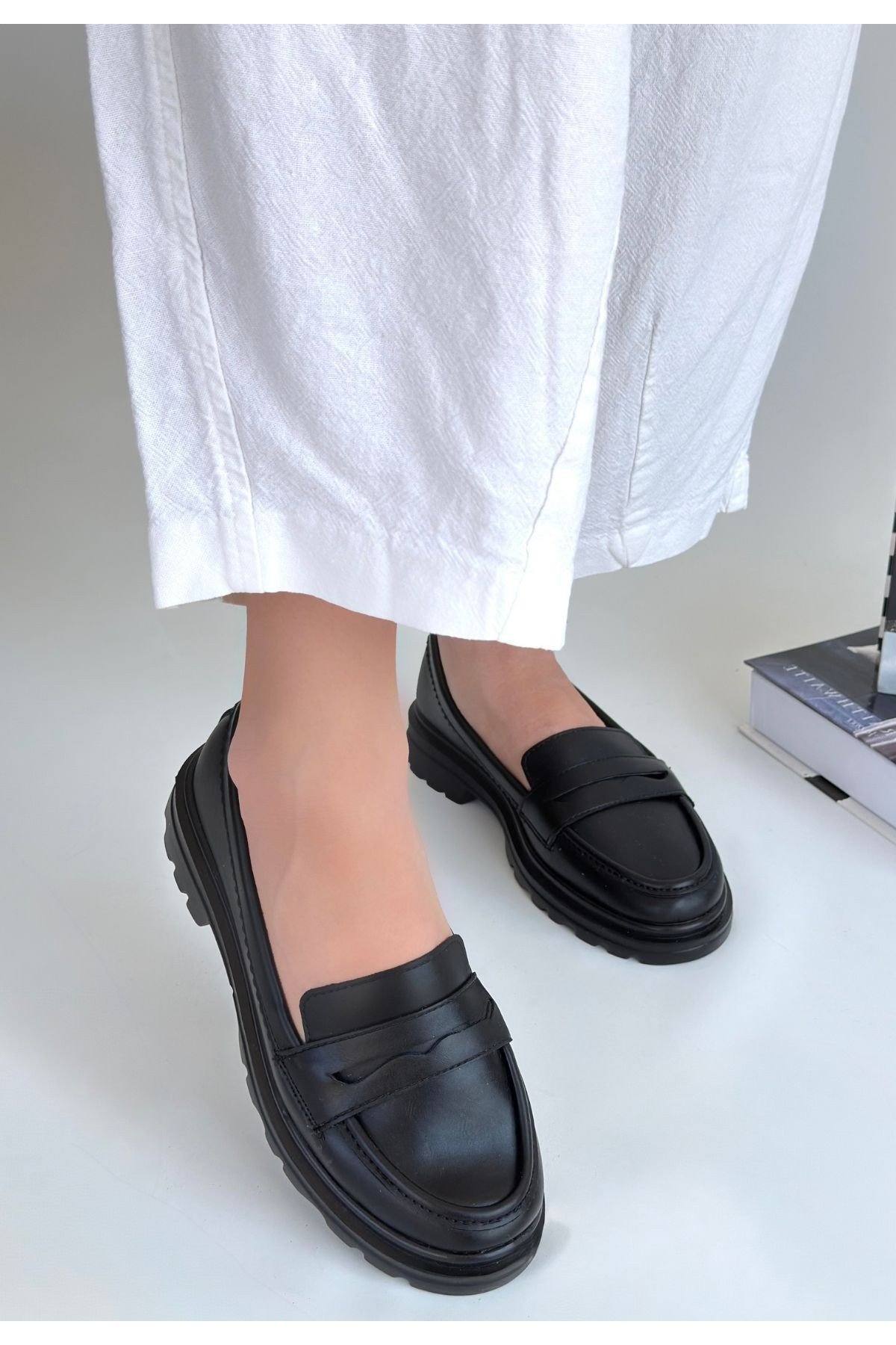 Kadın Oxford Ayakkabı Siyah Cilt Loafer Tarz Günlük Şık Kadın Oxford Ayakkabı Siyah Cilt Loafer Tarz Günlük Şık