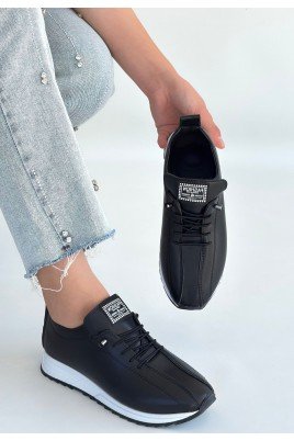 Kadın Sneaker Siyah Cilt Bağcıklı Günlük Spor Ayakkabı