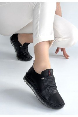 Kadın Sneaker Siyah Deri Bağcıklı Günlük Spor Ayakkabı
