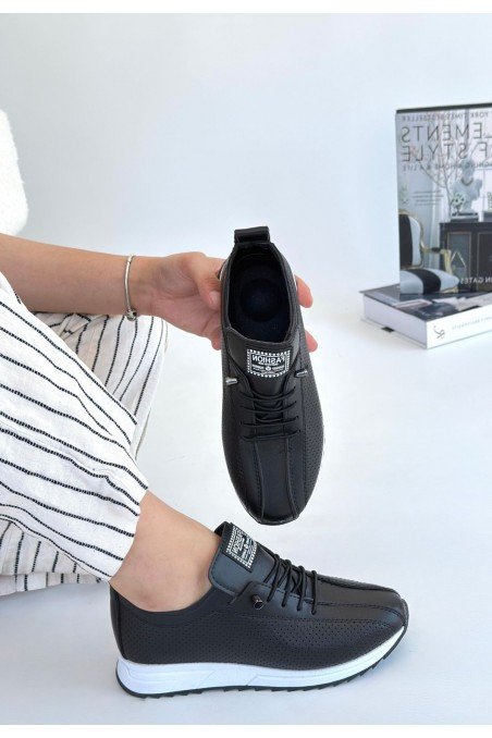 Kadın Sneaker Siyah Cilt Bağcıklı Günlük Spor Ayakkabı