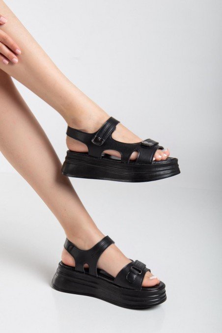 Kadın Sandalet Siyah Cilt Cırt Cırtlı Yazlık Günlük Rahat Taban