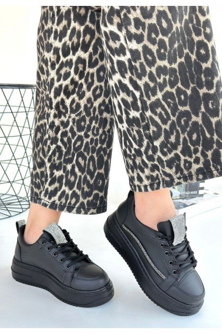 Kadın Sneaker Siyah Cilt Bağcıklı Günlük Spor Ayakkabı