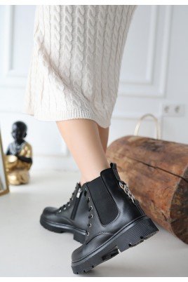 Kadın Bağcıklı Bot Siyah Cilt Postal Tarz Günlük & Kışlık