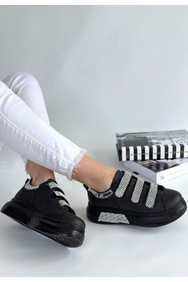 Kadın Sneaker Siyah Cilt Bağcıklı Günlük Spor Ayakkabı