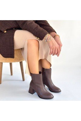 Kadın Topuklu Bot Kahverengi Cilt Şık Kısa Bot Günlük & Özel Gün
